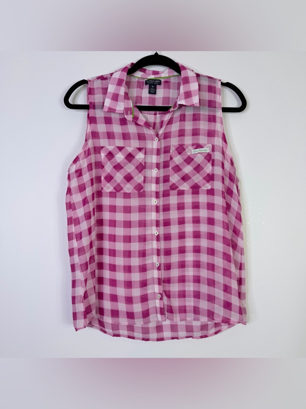 U. S. Pollo Assn |  Sheer Pink Plaid Sleeveless Button-Front Top M